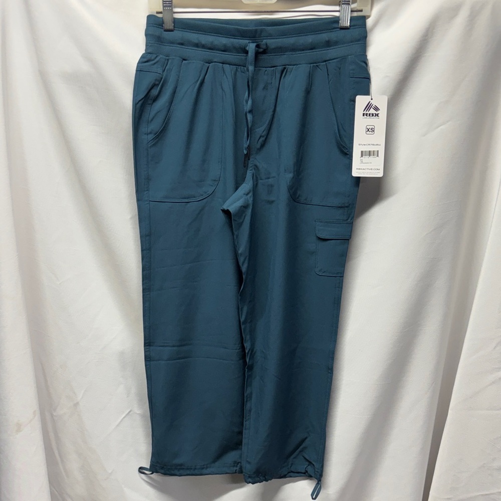 Reebok NWT Women’s Cargo Pants in Teal